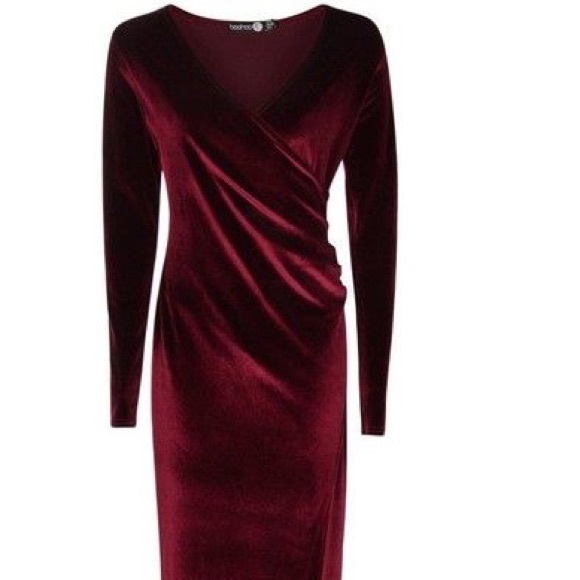 Dress - Picture 1 of 3